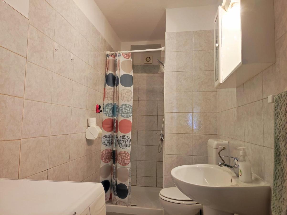 Apartment Rose Krk Town Luaran gambar