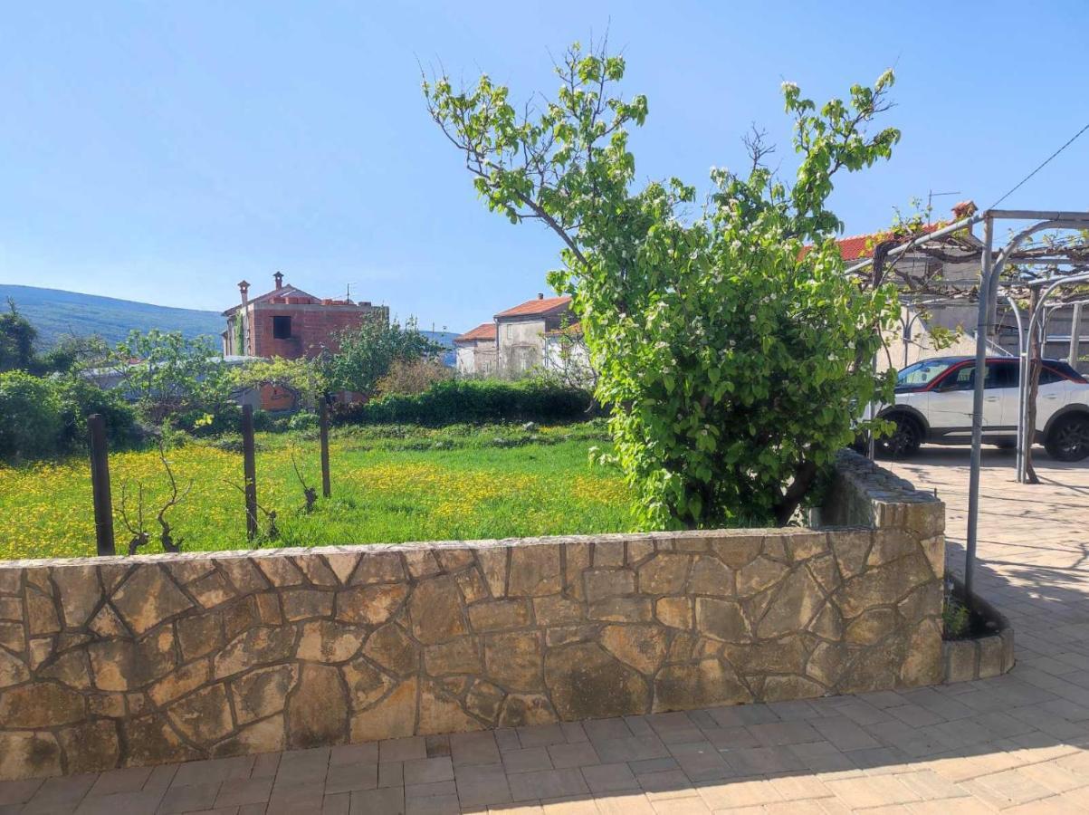 Apartment Rose Krk Town Luaran gambar