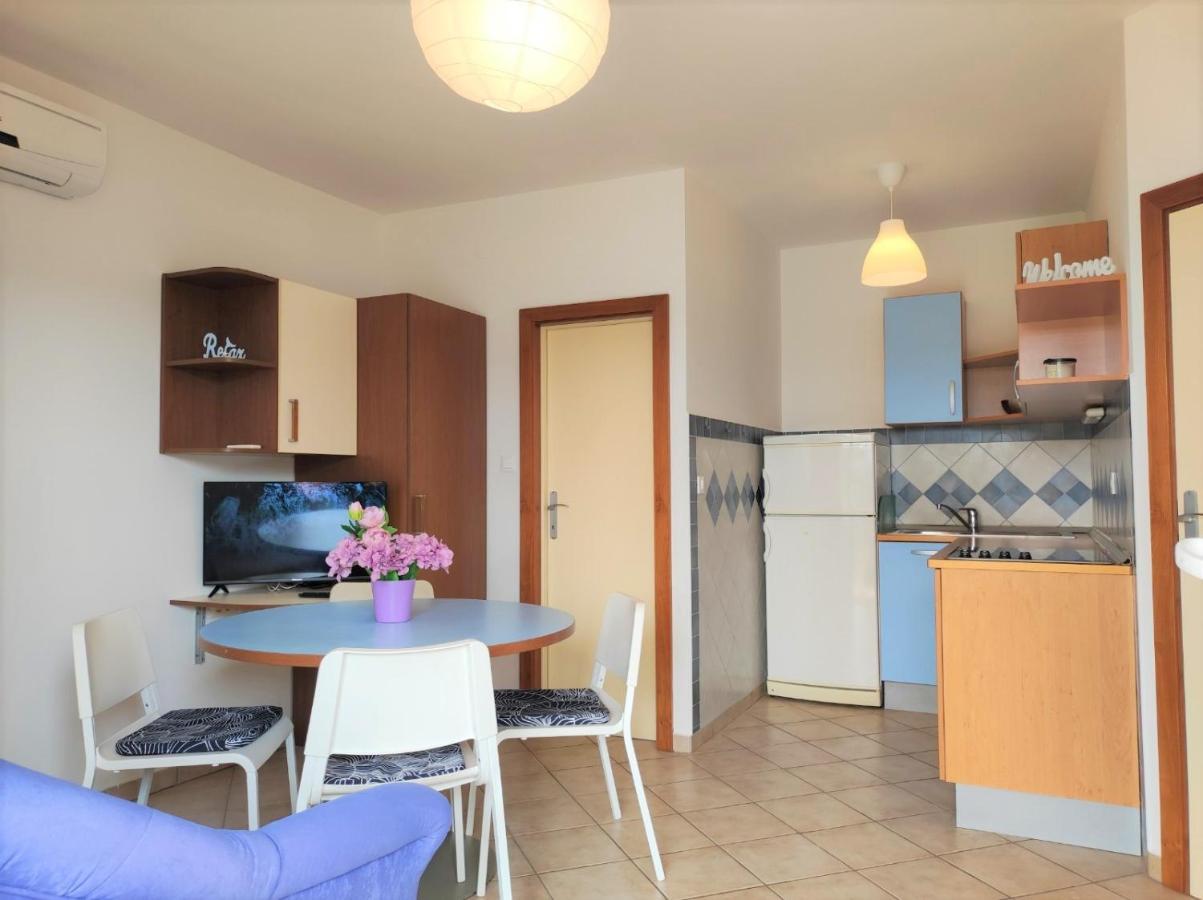 Apartment Rose Krk Town Luaran gambar