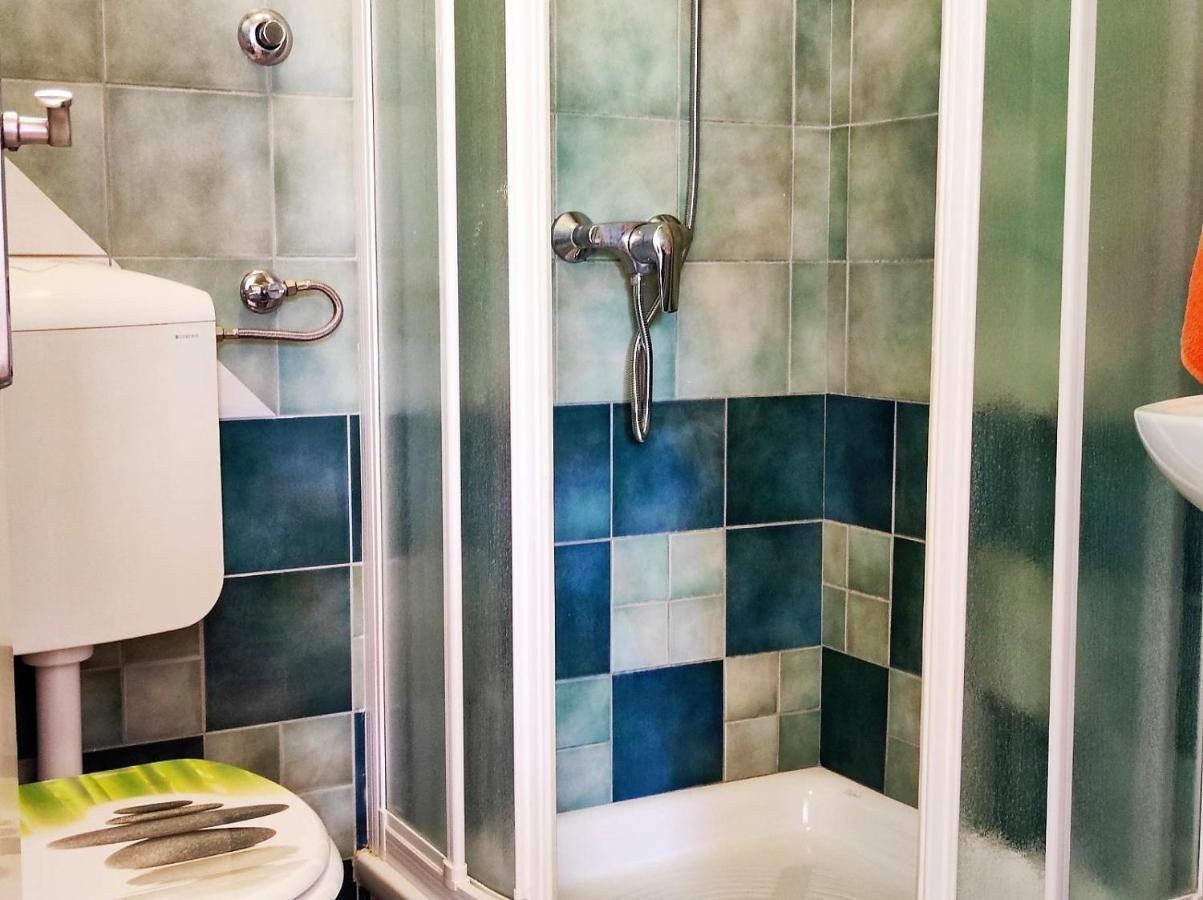 Apartment Rose Krk Town Luaran gambar